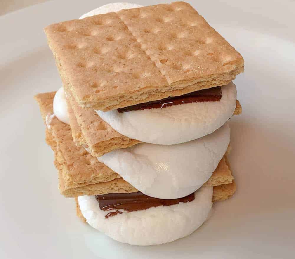 Finished s'mores close up stacked