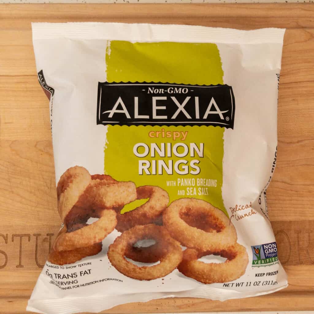 Air Fryer Frozen Onion Rings with Bloomin Onion Sauce - 40 Aprons