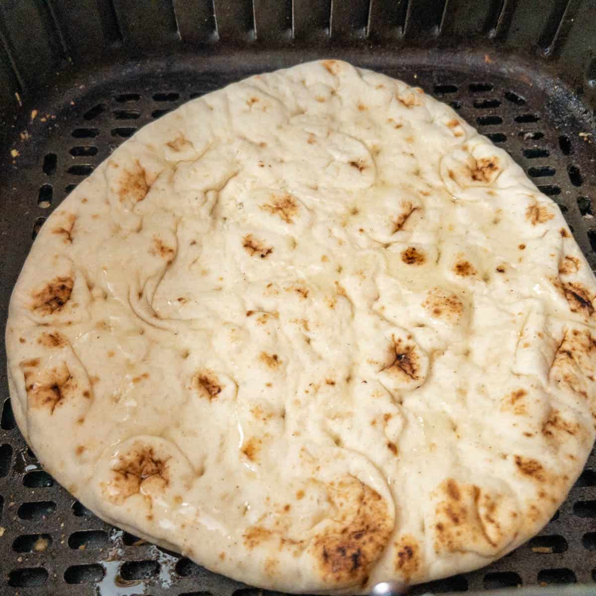 naan air fryer pizza cooking step 1