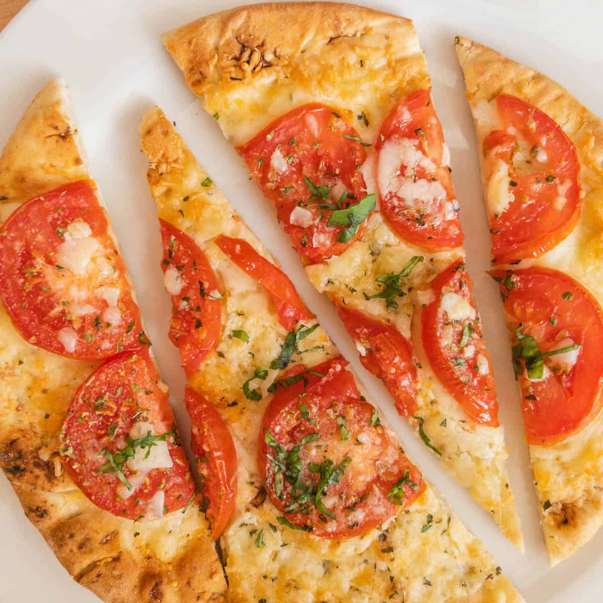 Air Fryer naan Pizza - Upstate Ramblings