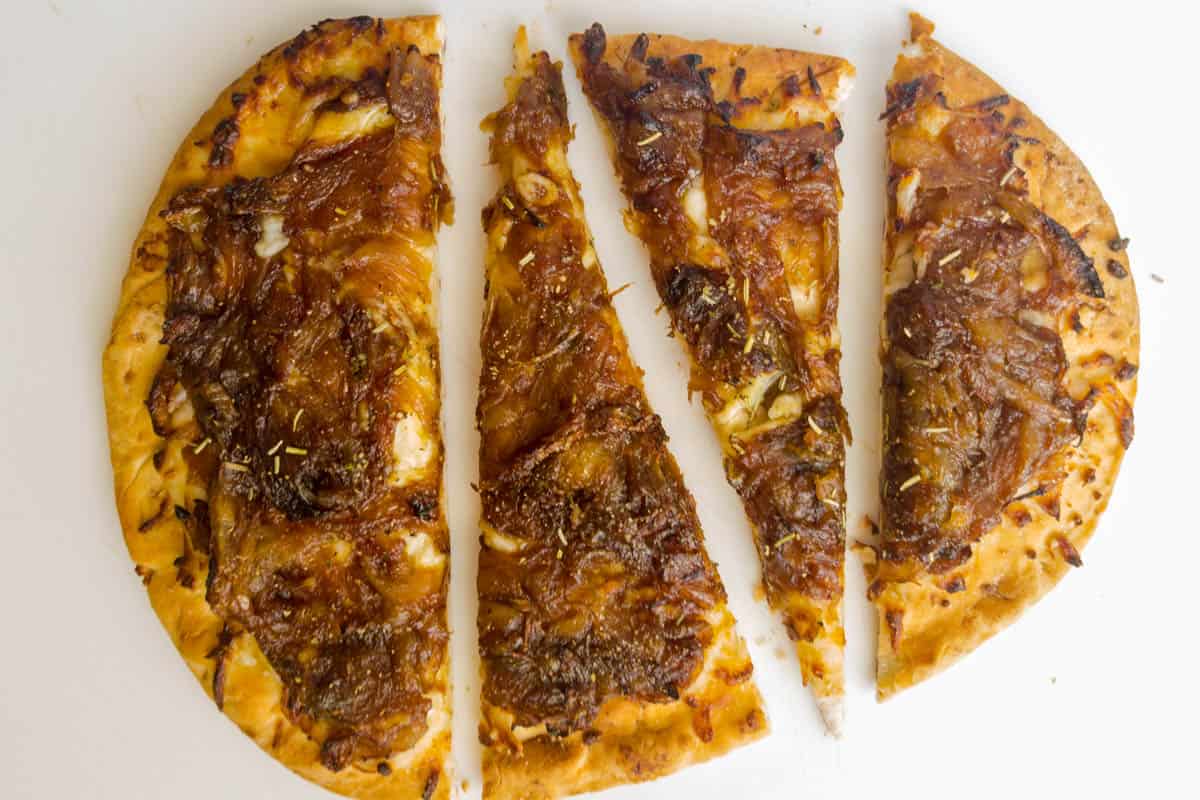 caramelized onion naan flatbread pizza